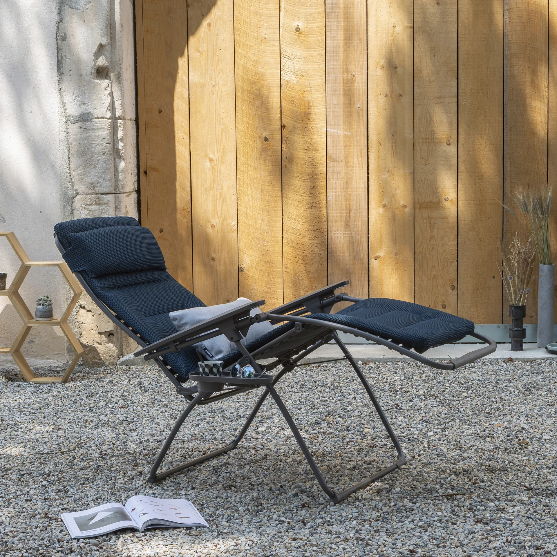 Relax 803 BeComfort sun lounger, Bleu Encre (blue) Lafuma