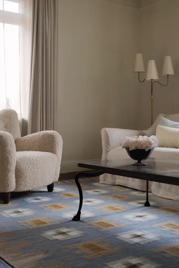 Röllakan Selma wool rug - Dove, 180x270 cm - Layered