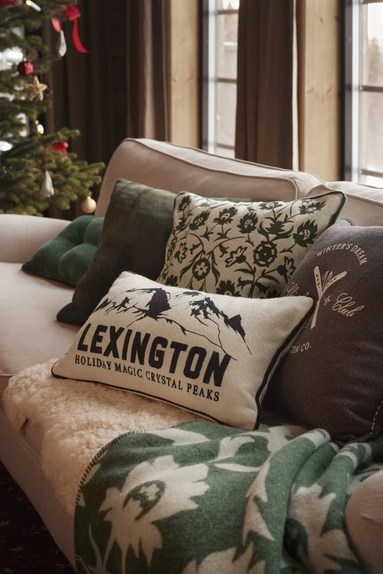 Flower jacquard-woven wool blanket, Green-Light beige Lexington