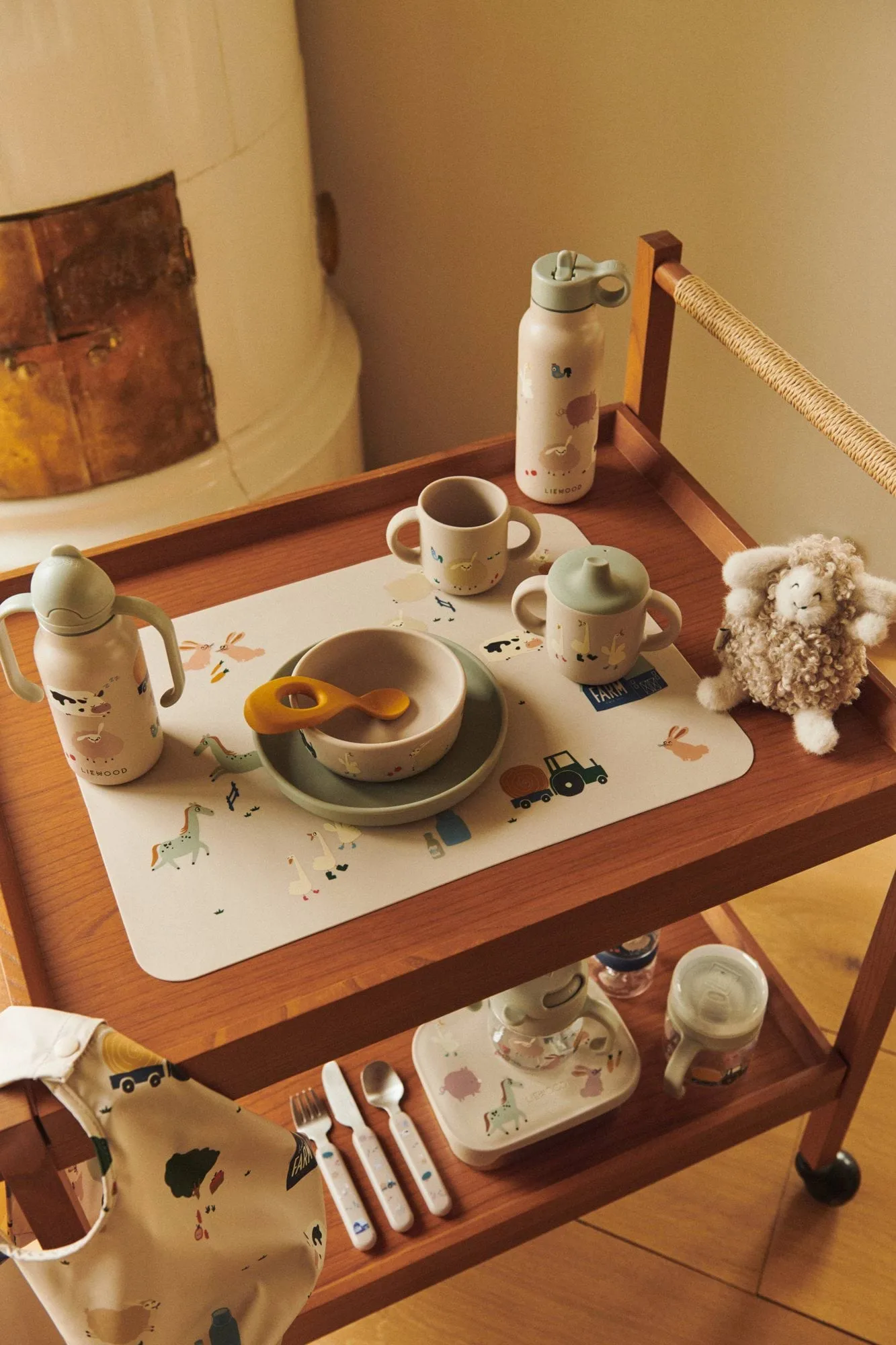 Vivi printed dinnerware set 4 pieces, Farmlife-Sandy Liewood