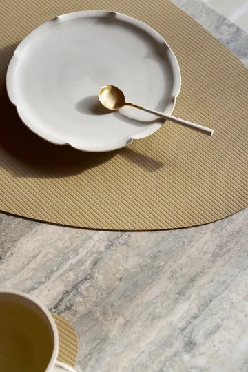 Corduroy placemat curve L - Lemon Sorbet - LIND DNA