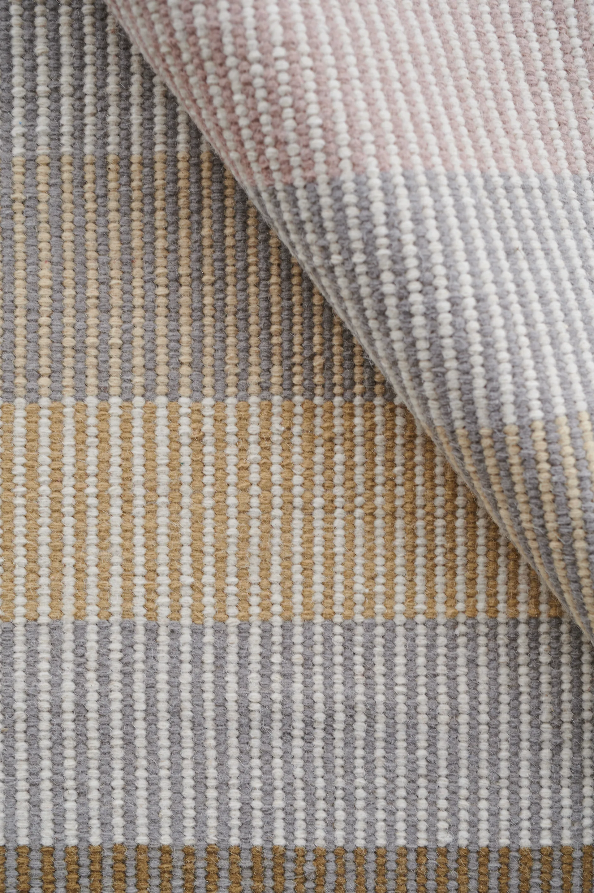 Devise wool rug 170x240 cm, Mustard Linie Design