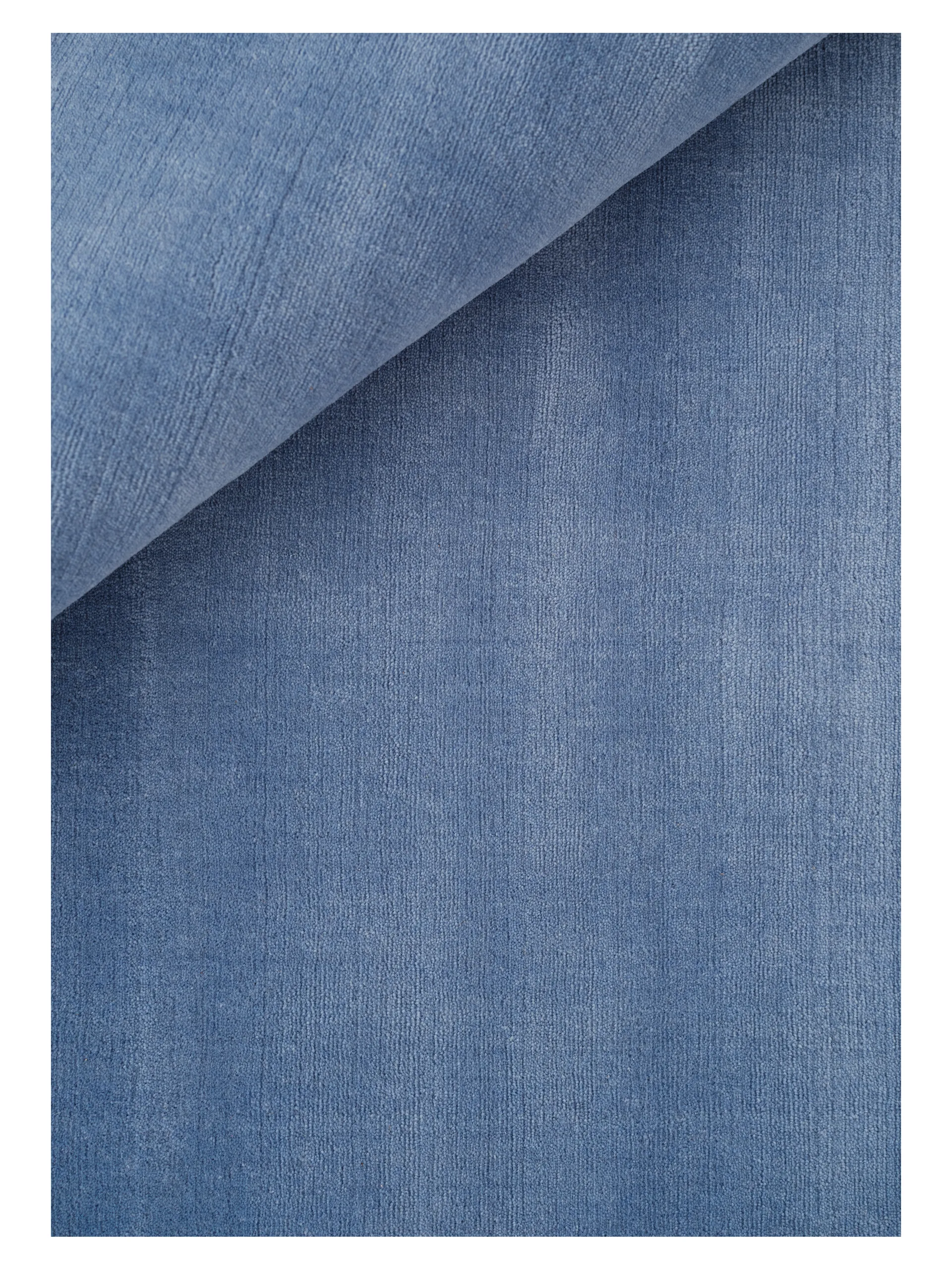 Halo Cloud wool carpet, Blue. 170x240 cm Linie Design