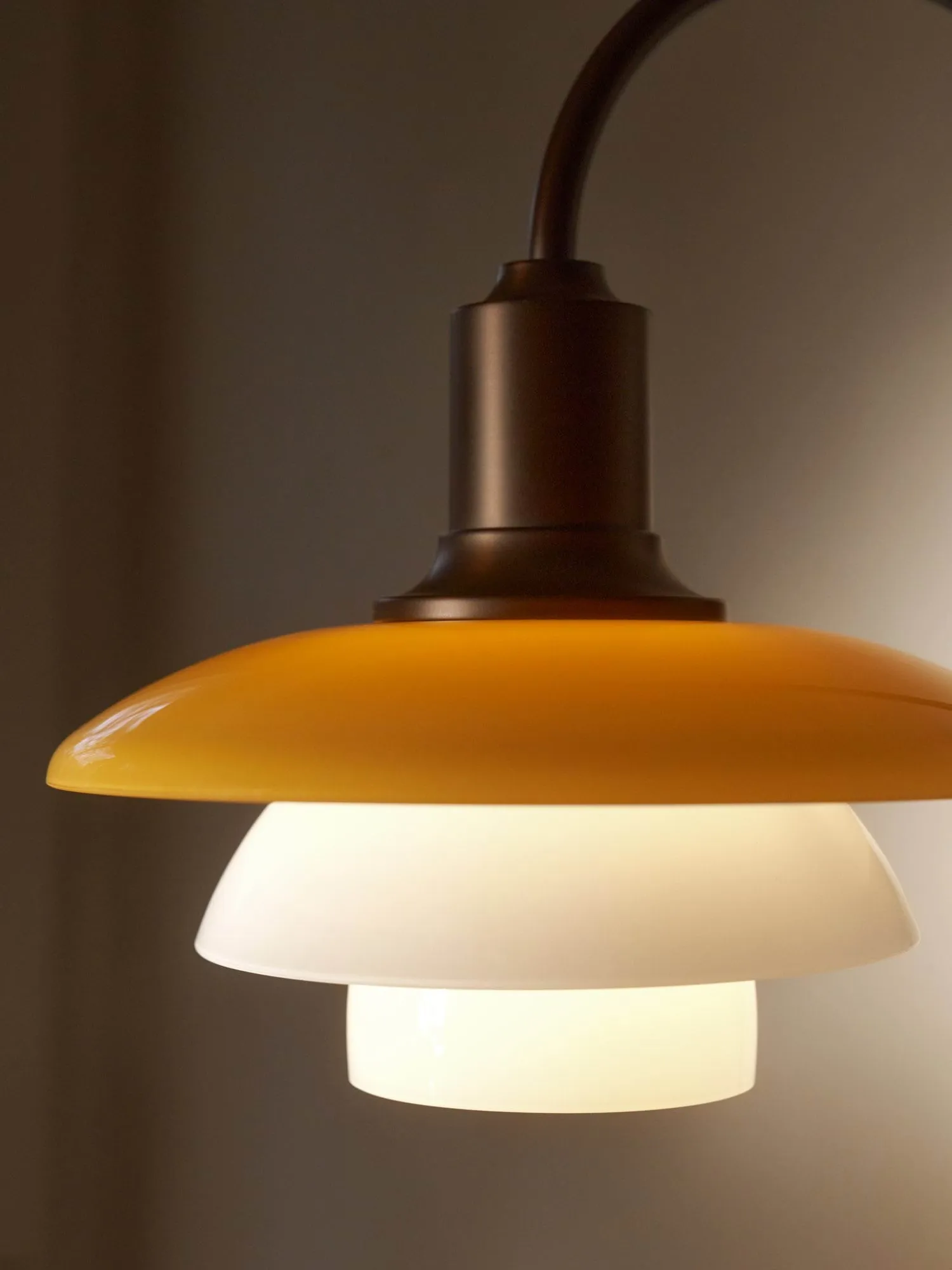 PH 2/2 Centenary Edition wall lamp, Amber-opal white, plug Louis Poulsen
