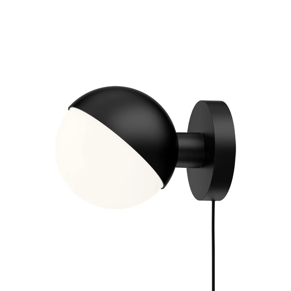 VL Studio wall lamp, Black Louis Poulsen