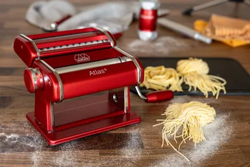 Marcato Atlas 150+ pasta machine - Red - Marcato