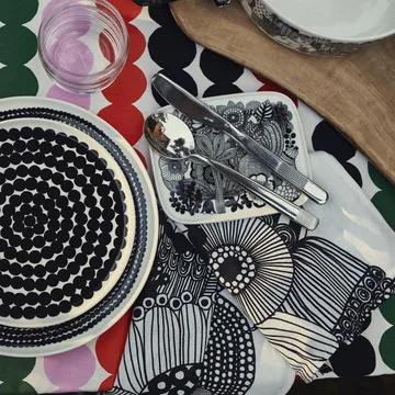 Siirtolapuutarha saucer 15x12 cm - black-white (Finland 100 years) - Marimekko
