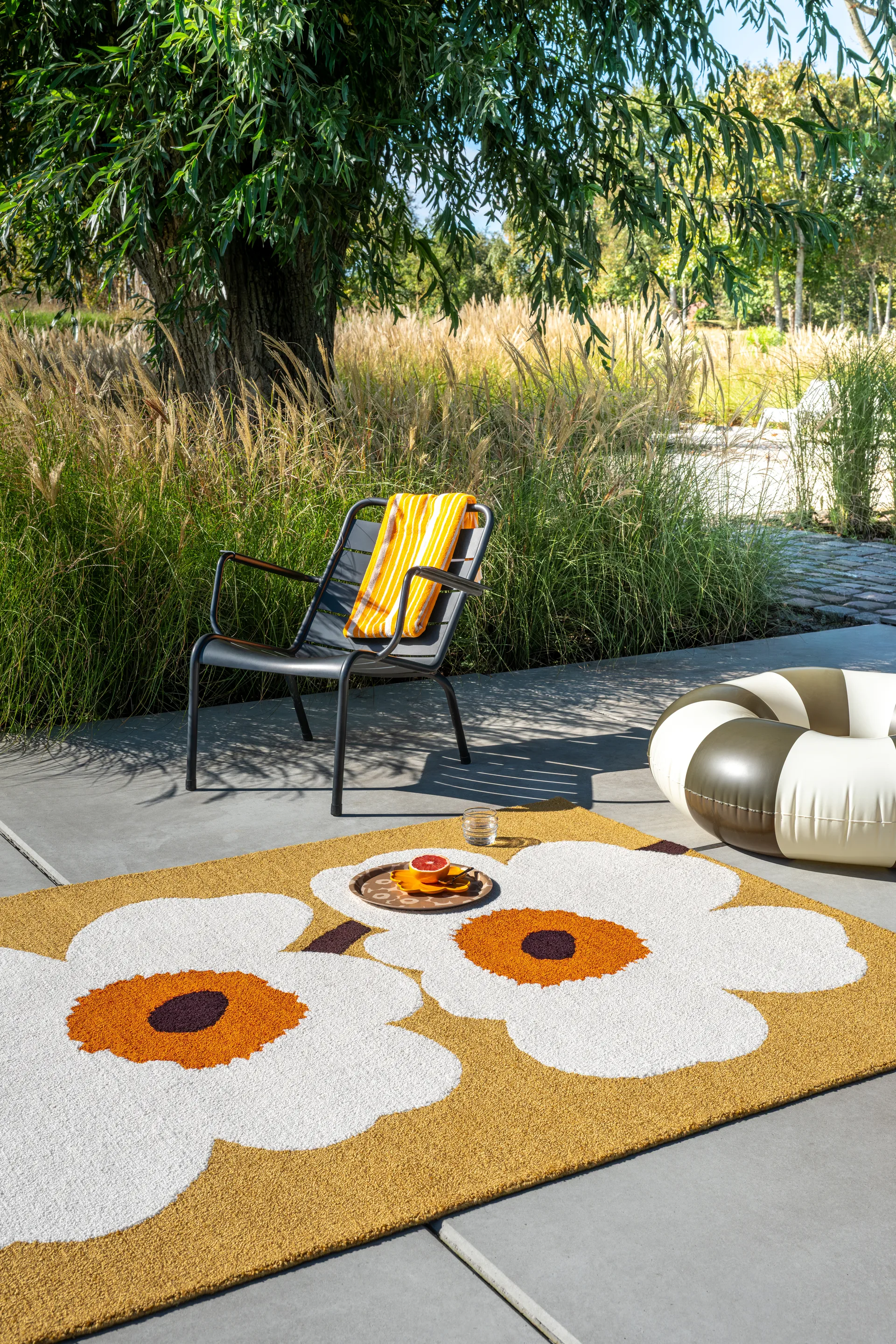 Unikko anniversary outdoor rug, Honey, 250x350 cm Marimekko