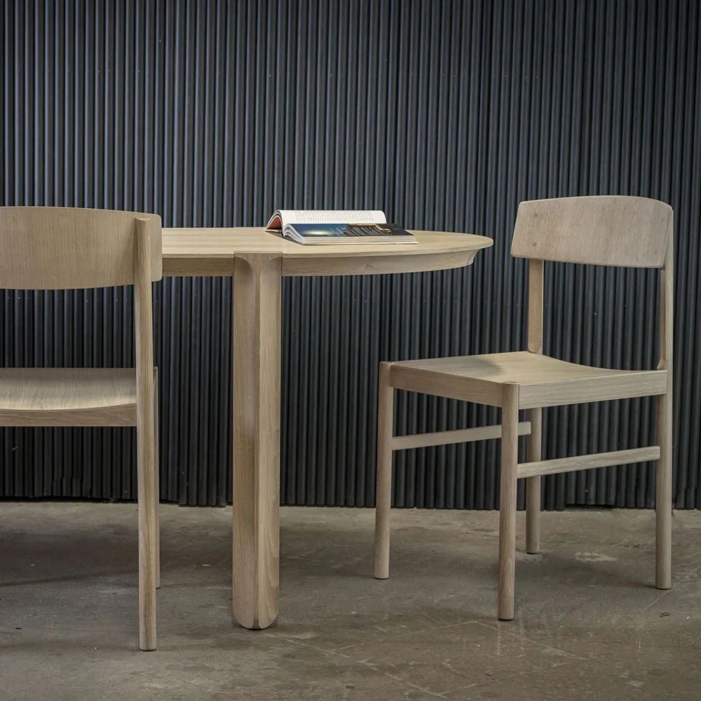 Rod chair, White waxed oak Mavis