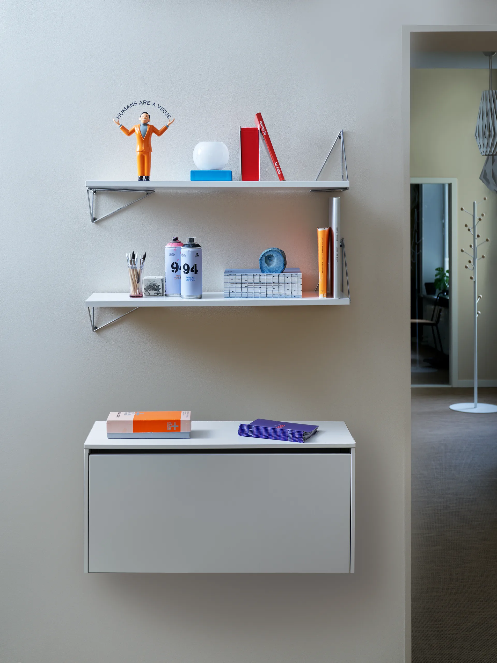 Pythagoras Bundle F shelving system white-white Maze