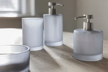 Modest jar with lid Ø10.5 cm - Dove blue - Mette Ditmer