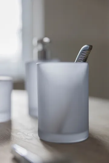 Modest toothbrush holder 10 cm - Dove blue - Mette Ditmer