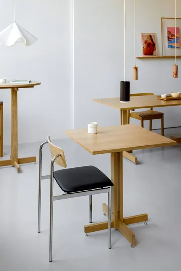 KUMU café table - Oiled oak, 60x60 cm - MOEBE