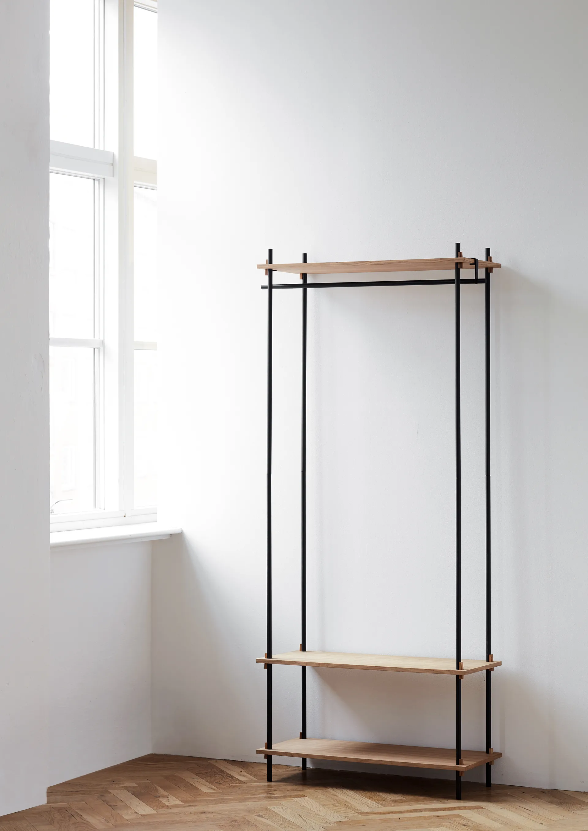 Moebe shelving system s.200.1.F, Oak-black MOEBE