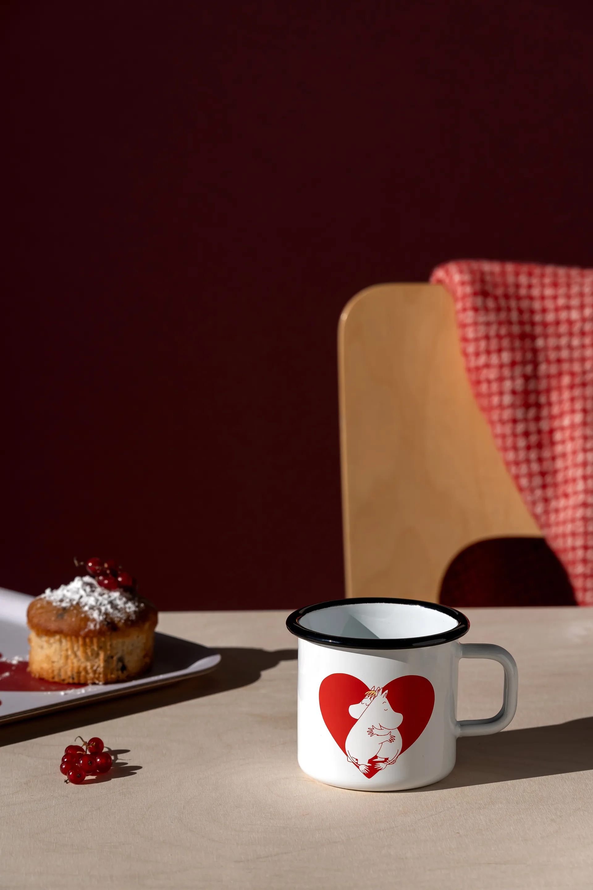 Moomin enamel mug 37 cl, Heart Muurla