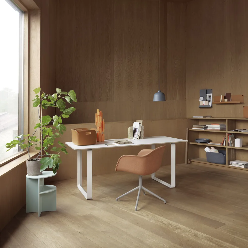 70/70 dining table 170x85 cm, Solid smoked oak-Grey Muuto