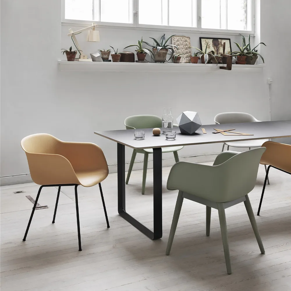 70/70 dining table 255x108 cm, Oak veener-Plywood-Grey Muuto