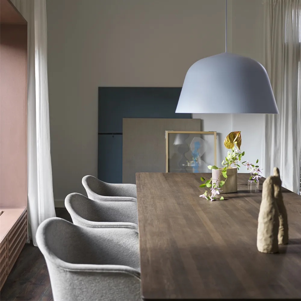 70/70 dining table 295x108 cm, Solid oak-Sand Muuto