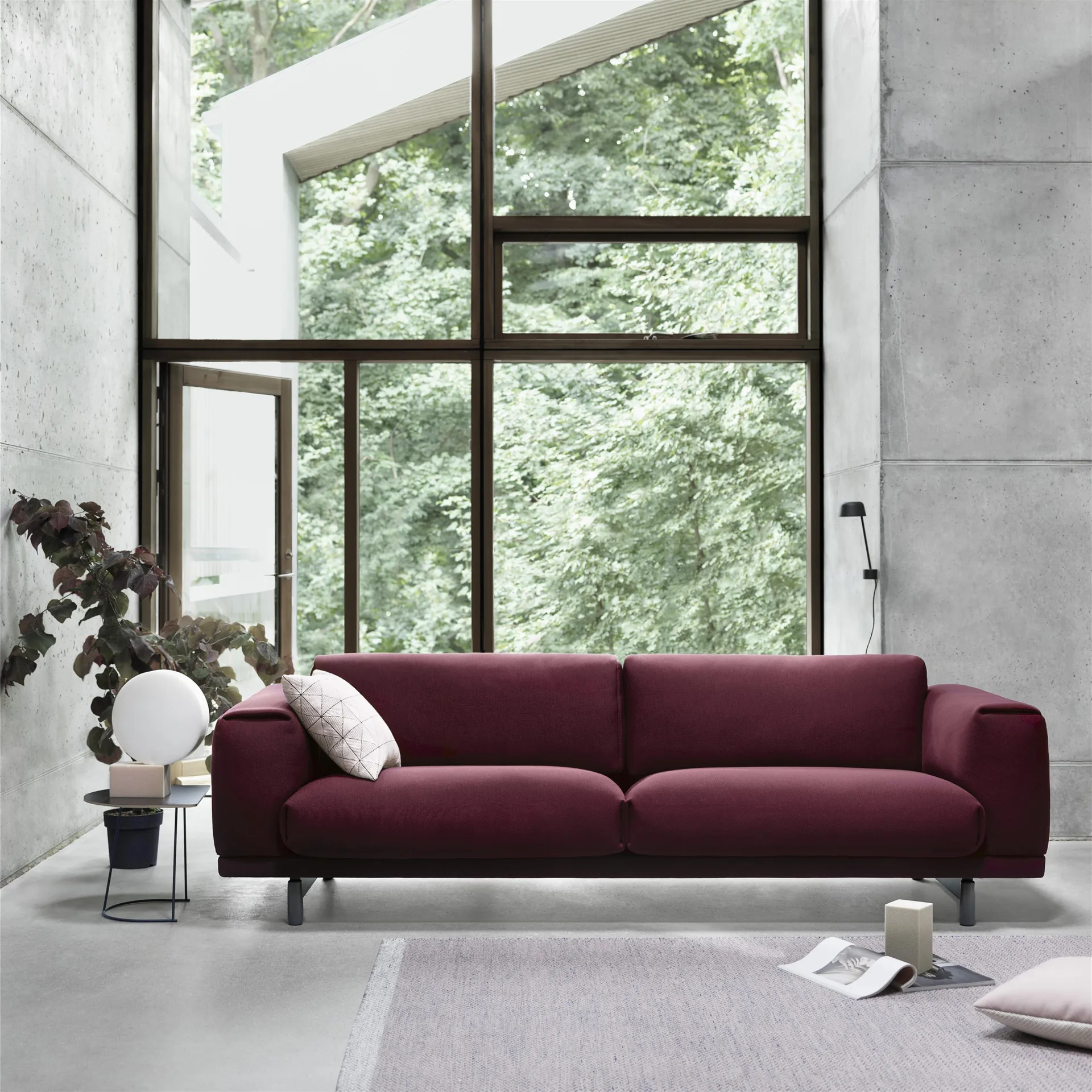 Airy sofa table half size, Black Muuto