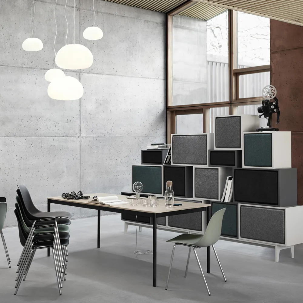 Base dining table, Black. plywood edge. 140x80cm Muuto