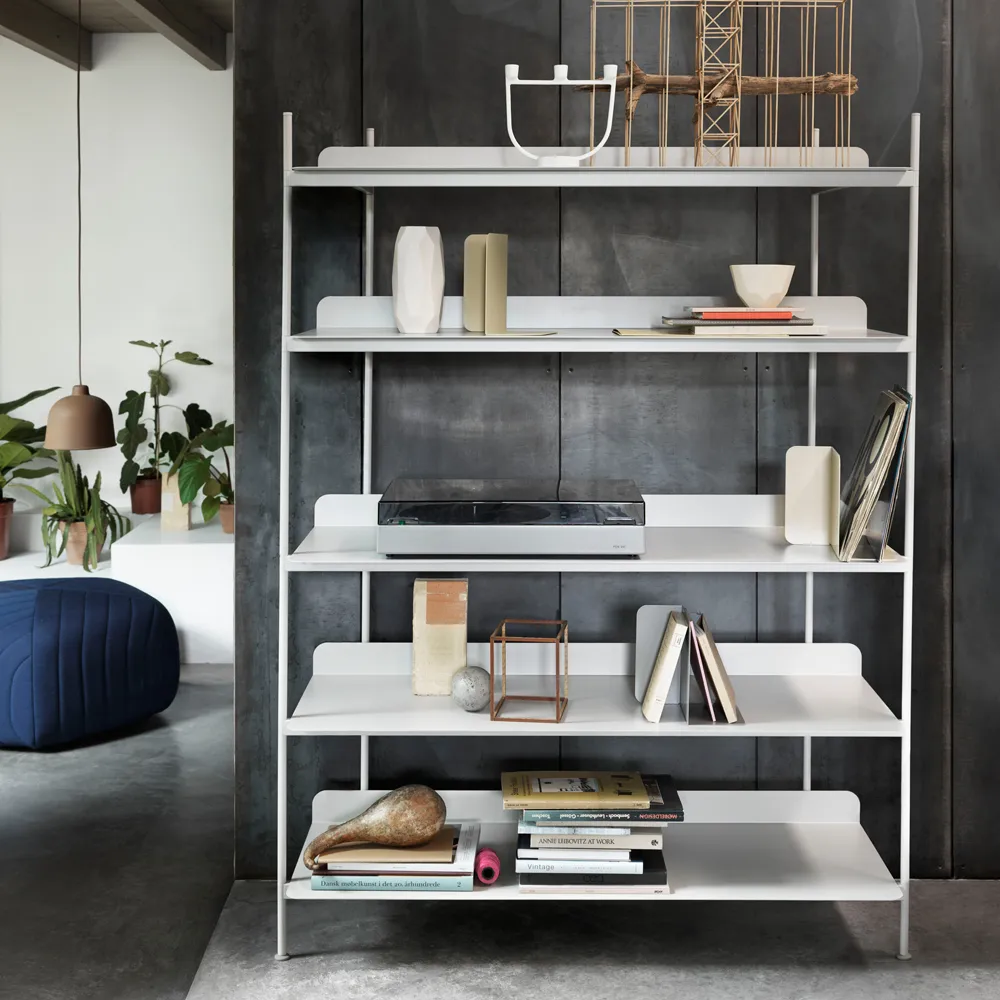 Compile configuration 4 shelving system, Black Muuto