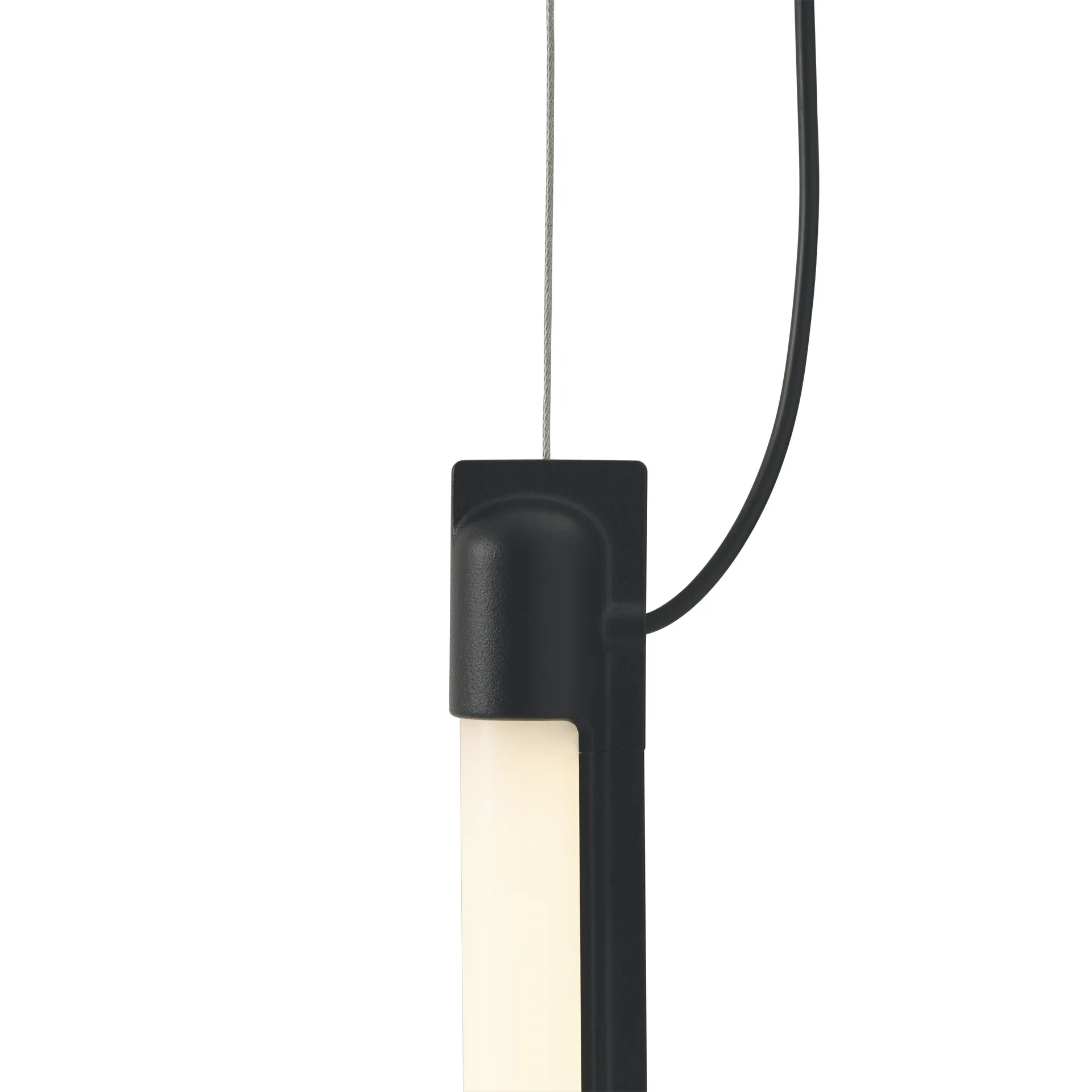 Fine Suspension Lamp 90 cm, Black Muuto