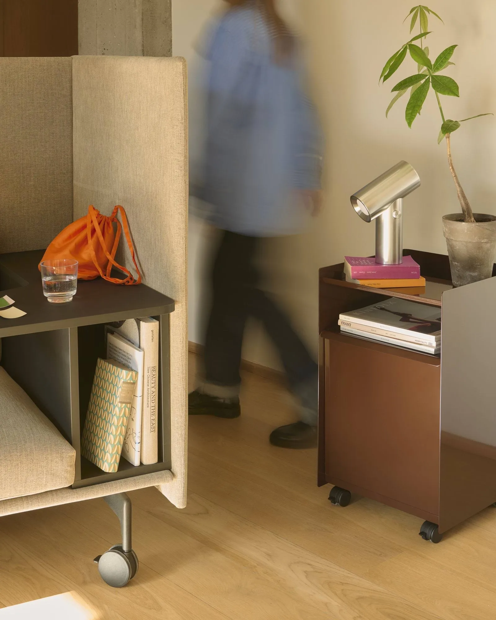 Folded Trolley open trolley, Grey, 37.4x38.7x37.2 cm Muuto
