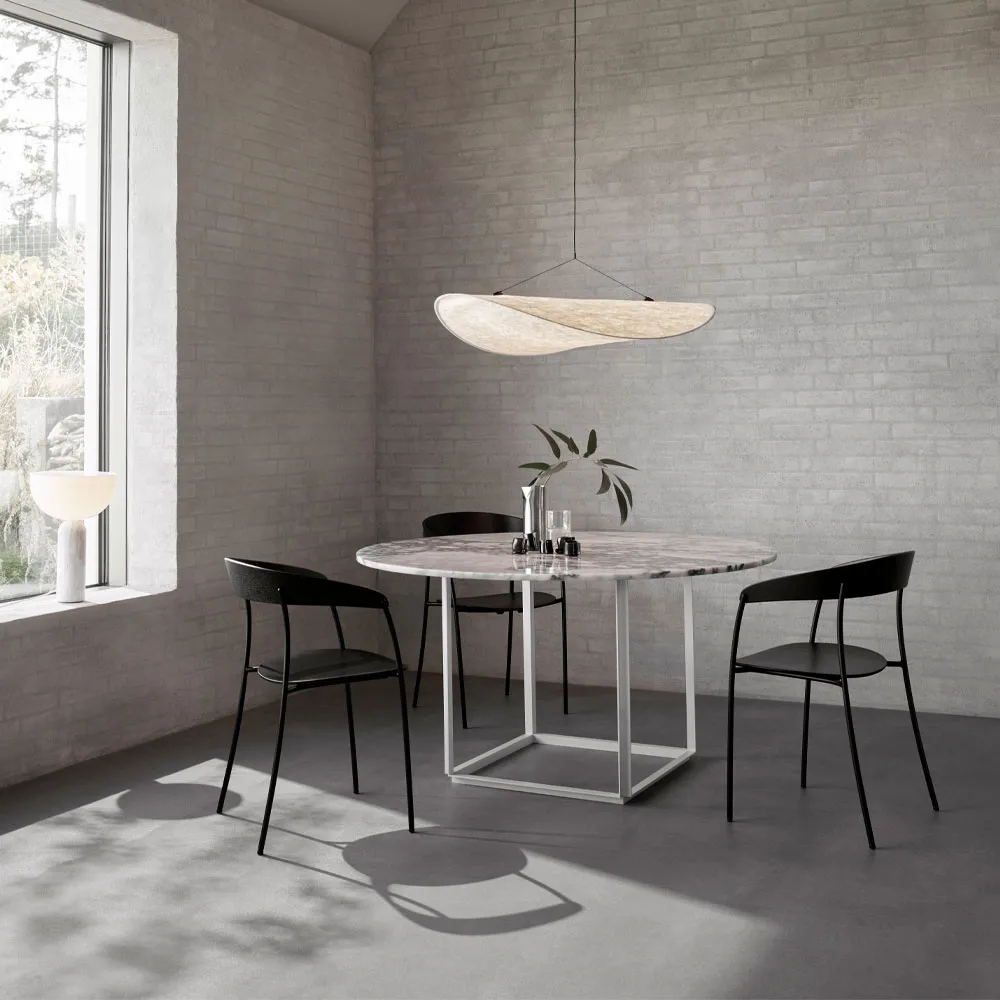 Florence round dining table, Smoked oak. ø120 cm. black stand New Works