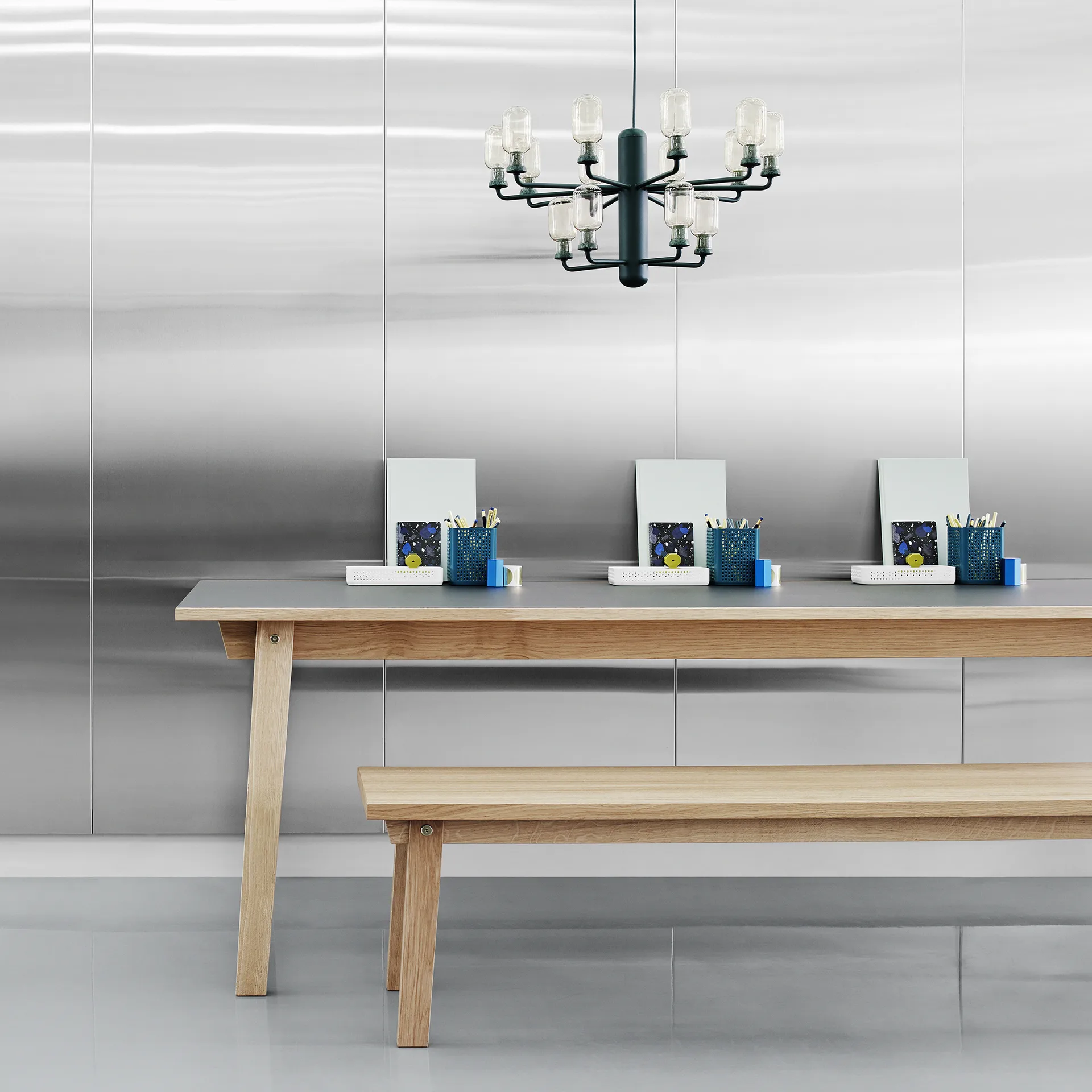 Amp Chandelier, Black, large Normann Copenhagen