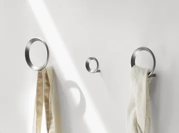 Loop hook medium Ø7.8 cm - Brushed Zinc - Normann Copenhagen