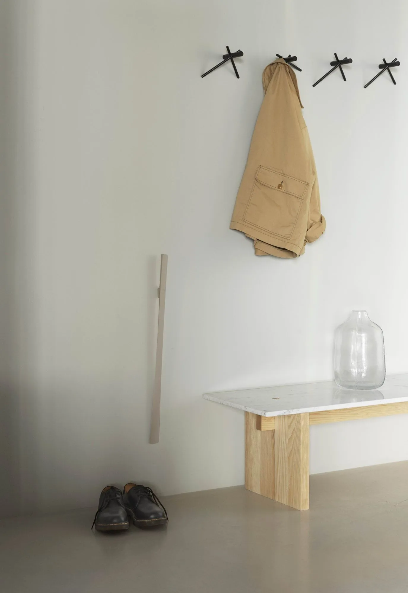Normann shoehorn, Warm Grey (grey) Normann Copenhagen