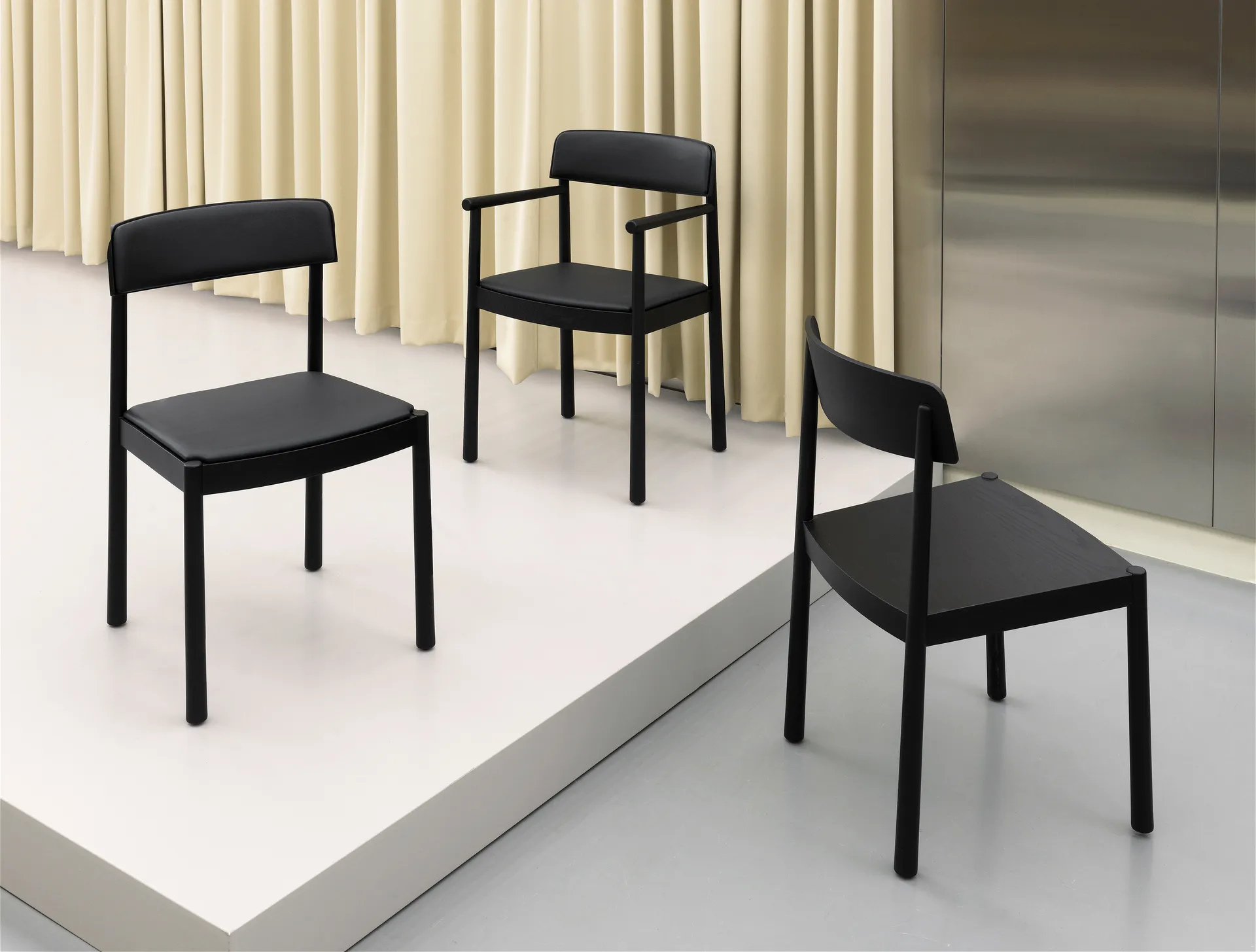 Timb chair with cushion, Black/ Ultra Leather - Black Normann Copenhagen