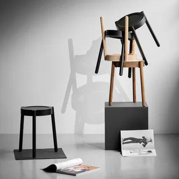 Pal round stool - Black oak, Ø37x46 cm - Northern