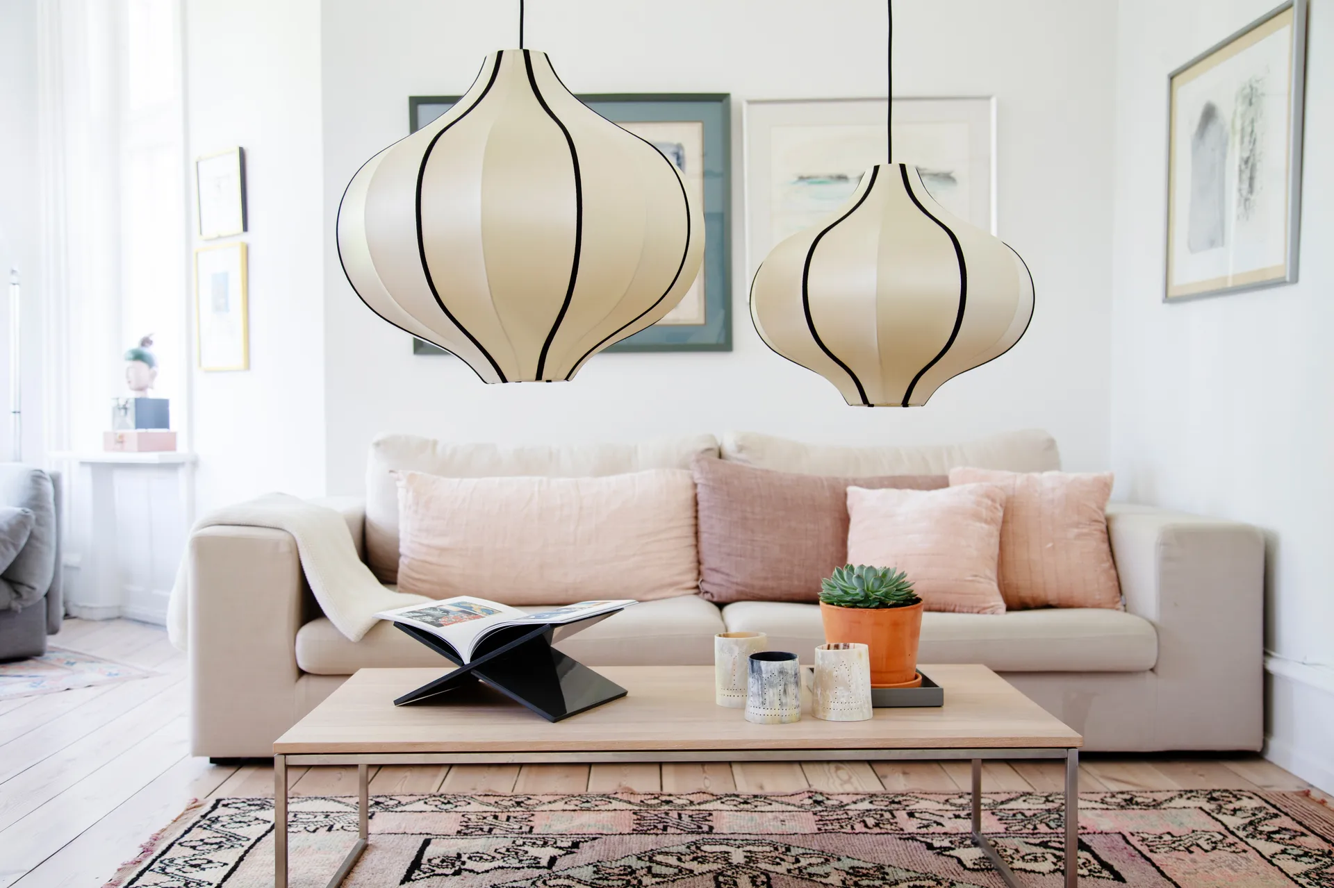 Indochina Classic Onion L lampshade, Kit-black Oi Soi Oi