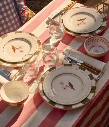 Cottage Flower salad plate - Light Pink, 22 cm - Pick a Poppy