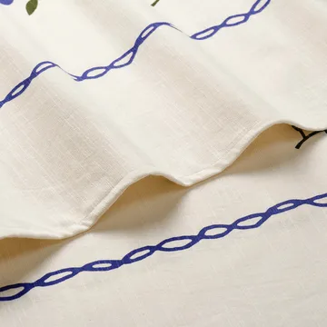 Madelen Möllard Pansy tablecloth - Blue 250x150 cm - Pick a Poppy