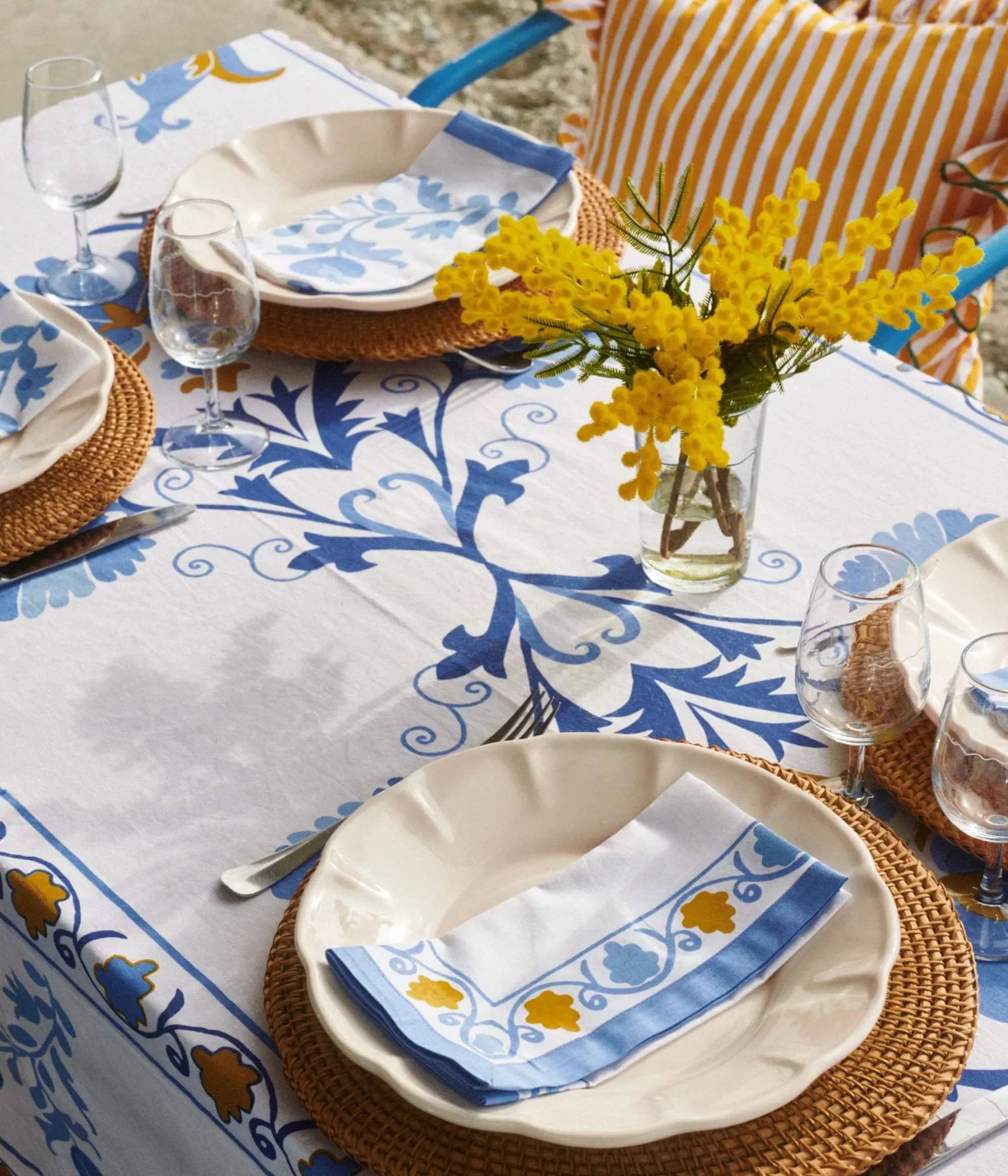 Suzani tablecloth, Blue, 250x150 cm Pick a Poppy