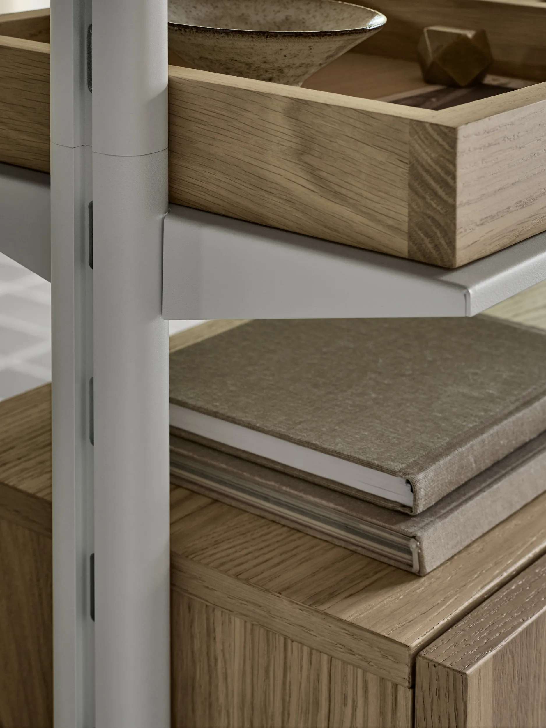 Pira G2 shelving system F C B White/Oak 256–264 cm Pira