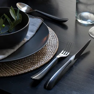 Contour knife - black - Robert Welch