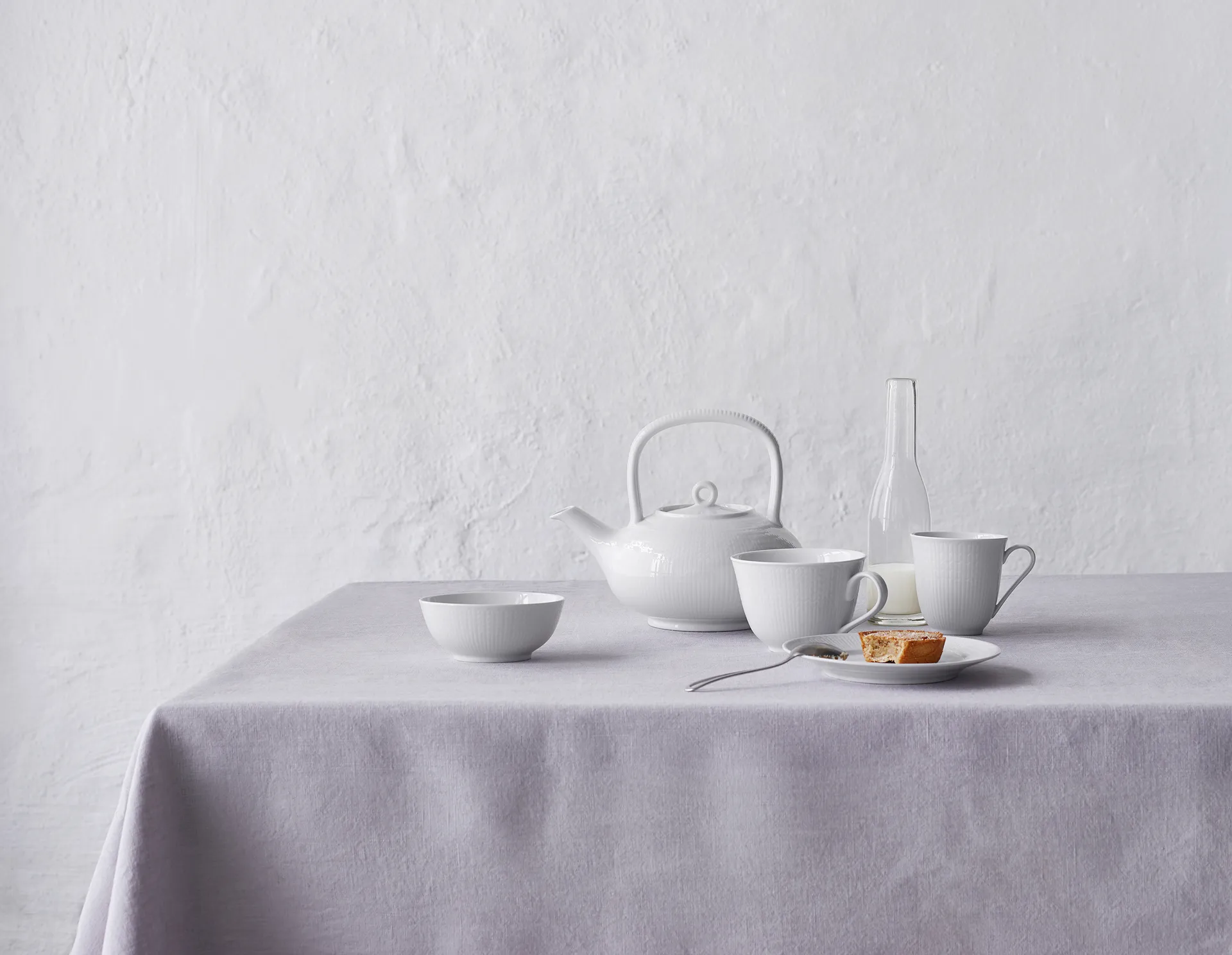 Swedish Grace bowl small, snow (white) Rörstrand