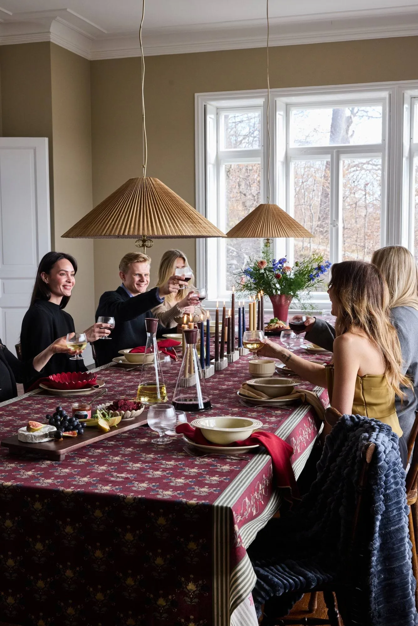 Linnea tablecloth, Mixed wine red, 150x280 cm Sagaform