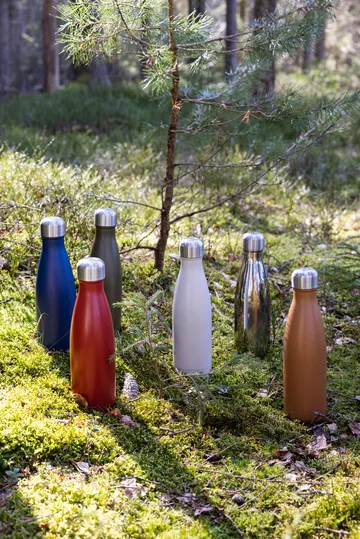 Nils steel bottle 50 cl - Fudge Pantone - Sagaform