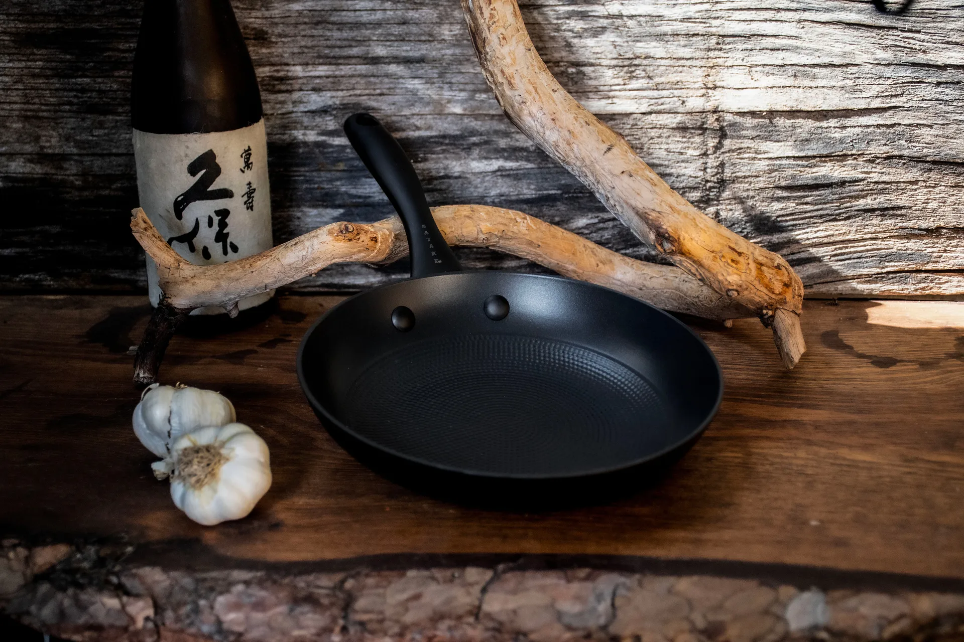 Satake ceramic frying pan lightweight cast iron 20+28 cm Satake