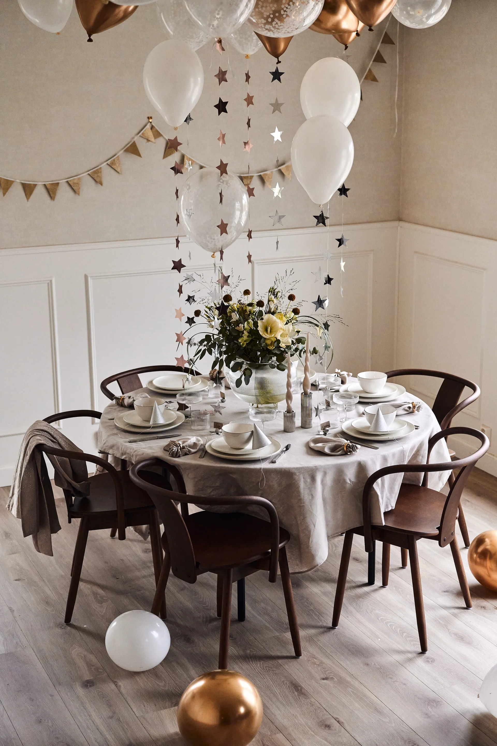 Clean linen table cloth 145x350 cm, Greige Scandi Living