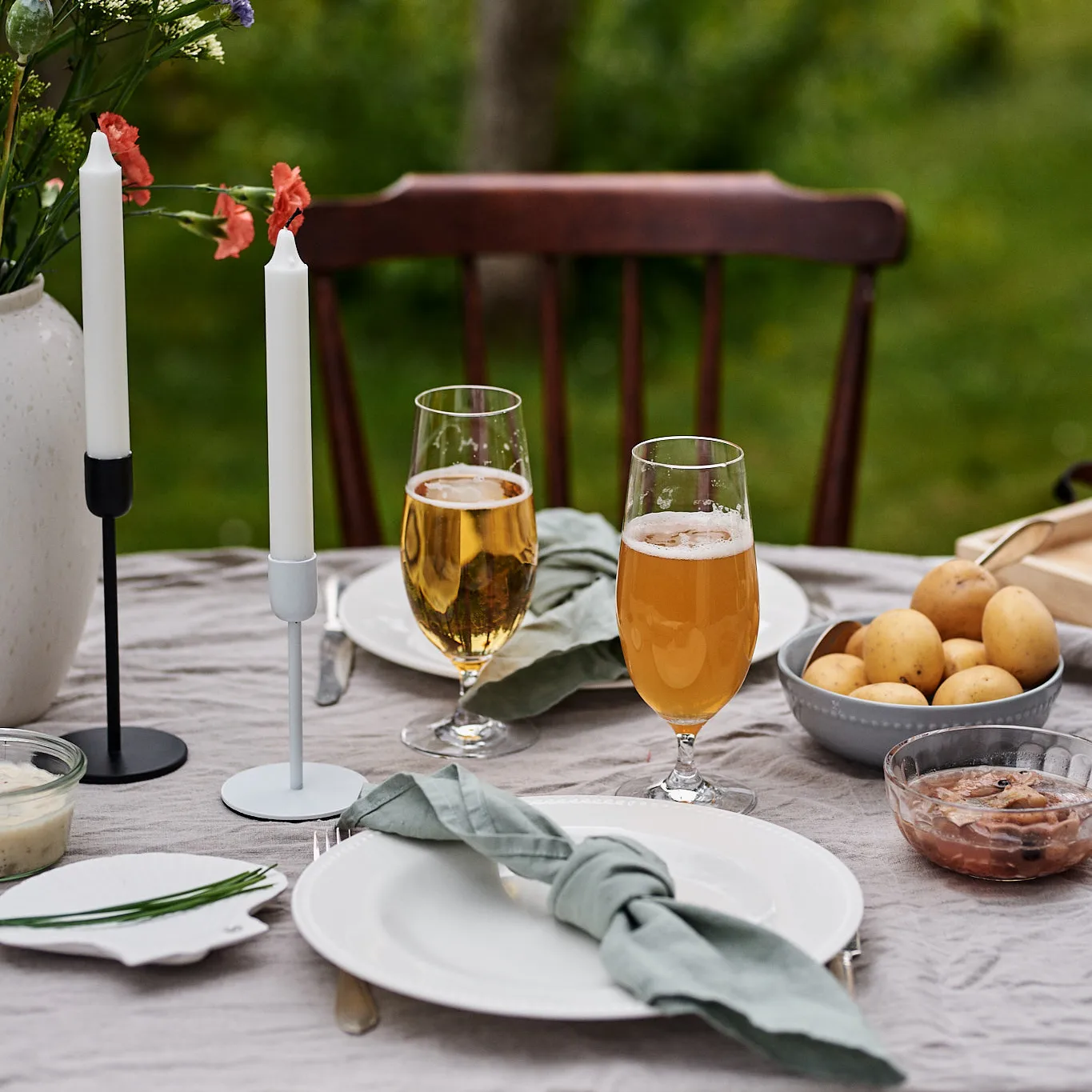 Clean linen table cloth 145x350 cm, Icy Grey Scandi Living