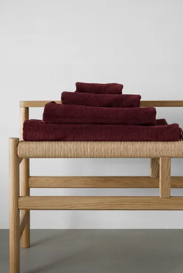 Drift bath towel 100x150 cm - Red - Scandi Living