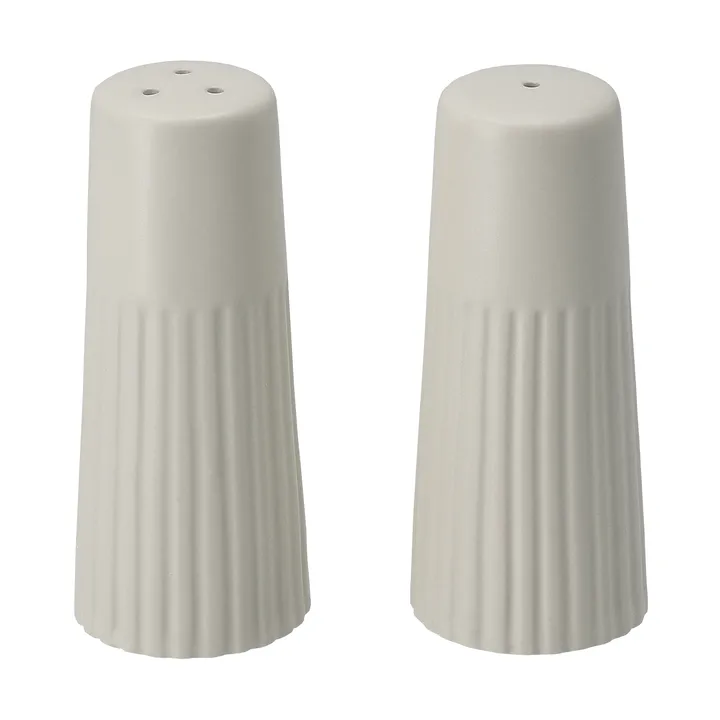 Edge salt & pepper shakers, 2 pieces - White, Ø3.8x8.7 cm - Scandi Living