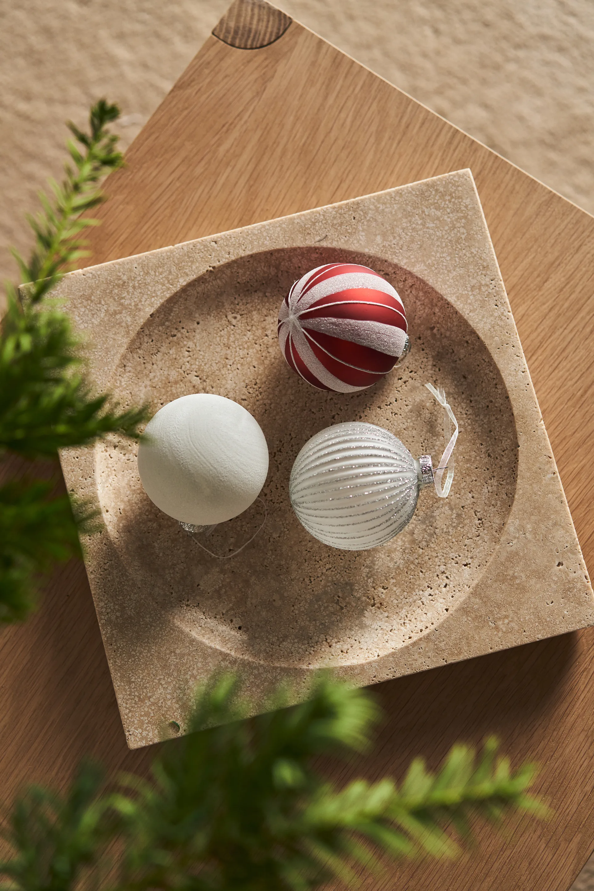 Tradition baubles 6-pack, Red/white Scandi Living