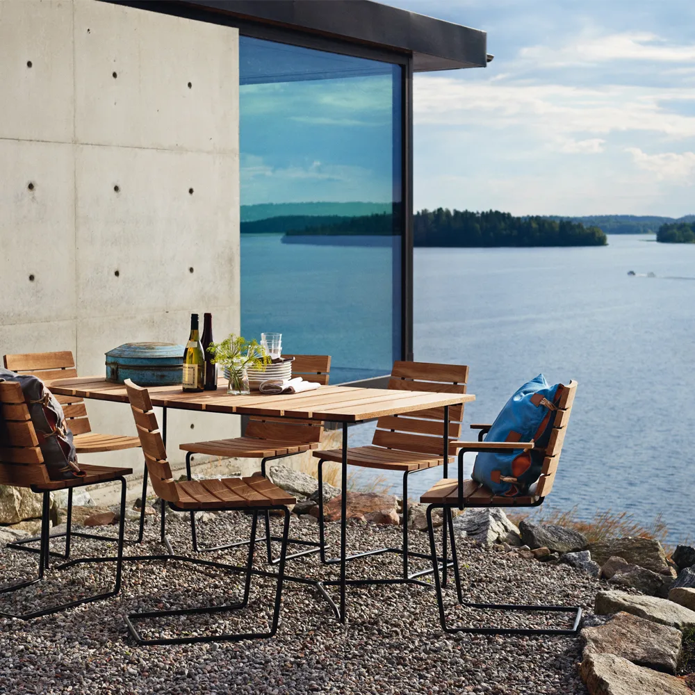 Grinda armchair, Teak, black frame Skargaarden