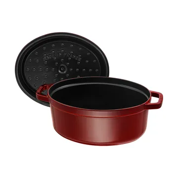 Staub La Cocotte oval cast iron pot 6.7 L - Grenadine red - STAUB